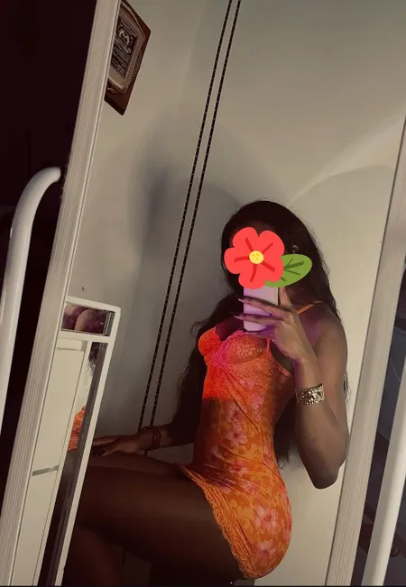Divya Hyderabad Escort Photo 3