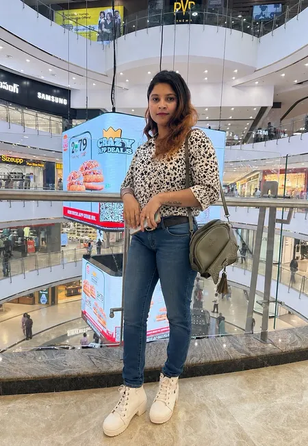 Hyderabad Escort Girl Lavanya